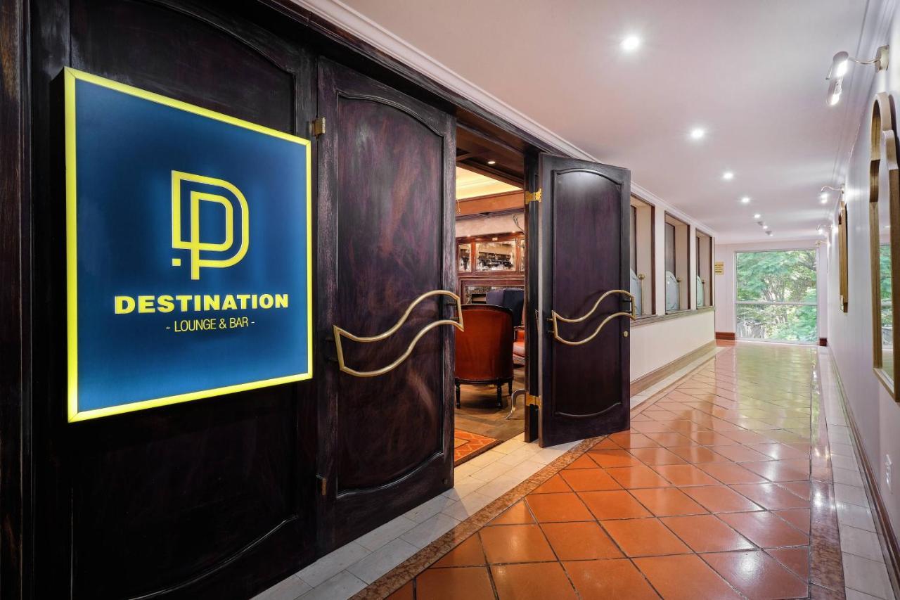 Protea Hotel By Marriott Johannesburg Balalaika Sandton Exterior foto